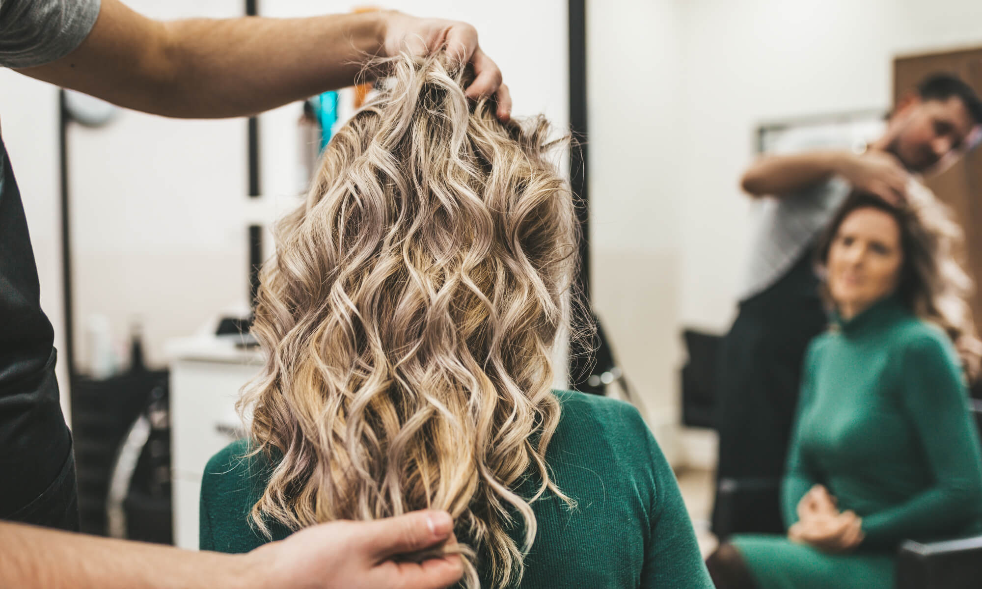 Toning On The Correct Level Inside the head of a Hairdresser Part 4